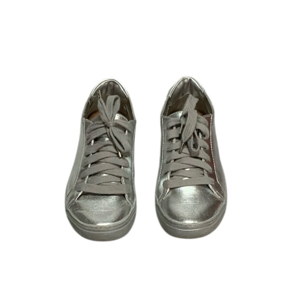 DV by Dolce Vita Metallic Silver Leather Sneakers